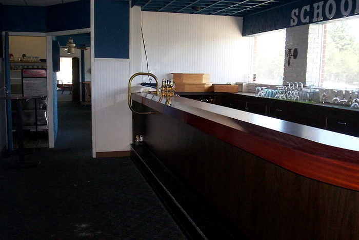 Bayside Hotel (Bayside Inn, The Surf) - Real Estate Listing Photo